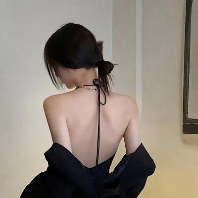 红杏春深